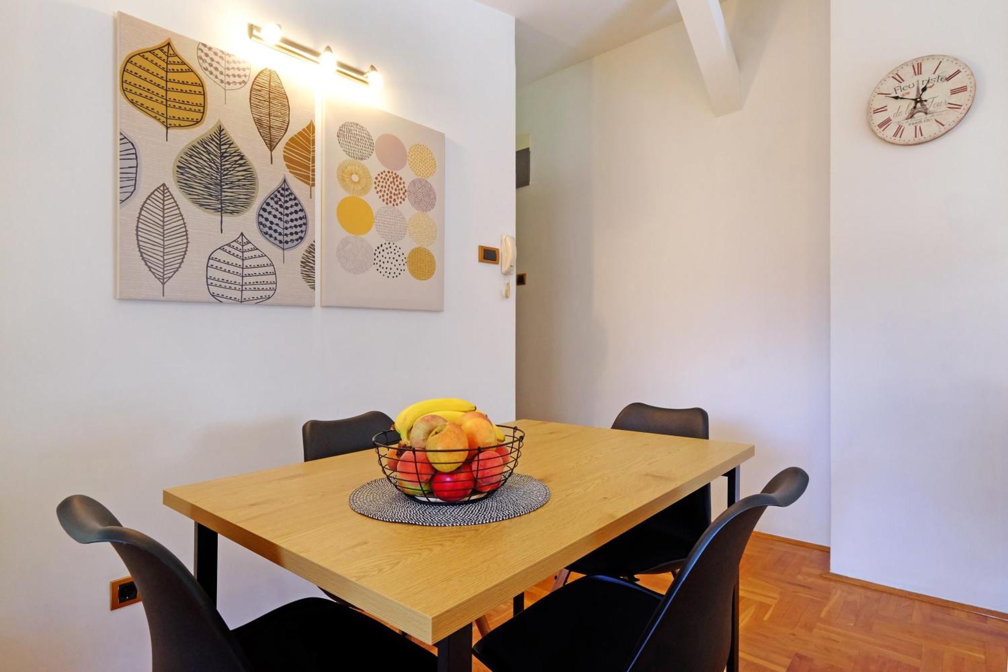 Red Tree Apartment Belgrade Extérieur photo